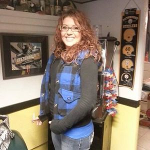 Meet your Posher, Leslie